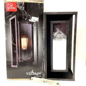 Globe Vintage Montague-Wall Mount Outdoor w/Bulb-Bronze-Weather Resistant-44307
